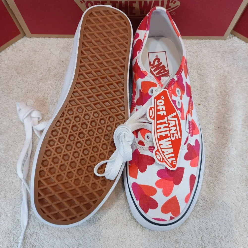 Vans Men's 4 / Women's 5.5 Authentic Hearts Red White VN0A348A40Q